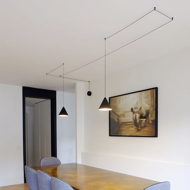 Line Wire Pendant Light