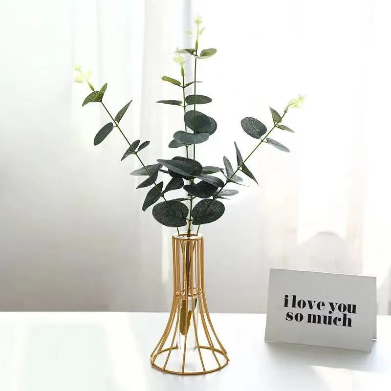 Metal Outline Vase